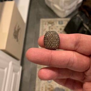 MENS DY CHEVRON BAND WITH COGNAC DIAMONDS